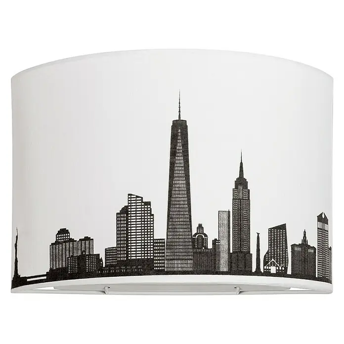 Schuller Aplique de pared Skyline - 60 W, L x An x Al: 10 x 28 x 19 cm, Blanco, E27 - Pantalla de lámpara con motivo de horizonte urbano. La pantalla blanca muestra una silueta negra del skyline de Nueva York con edificios emblemáticos.