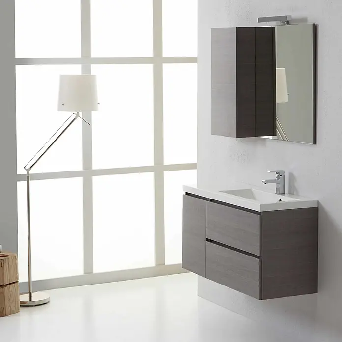 Kiamami Valentina Badmöbel-Set - Grau - Moderne dunkelgraue Badmöbelgarnitur mit integriertem Waschbecken, Chromarmatur und passendem Spiegelschrank.