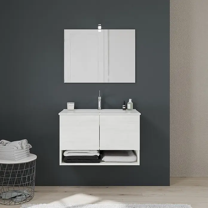 Kiamami Valentina Badmöbel-Set - Weiß - Moderner Waschtischunterschrank in Weiß und heller Holzoptik mit integriertem Waschbecken, zwei Türen und offenem Regal, in modernem Badambiente.