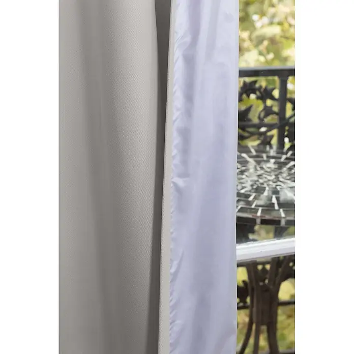 Cortina térmica Cocoon - An x Al: 140 x 260 cm, 100% poliéster, Gris - Cortina gris claro con forro blanco, parcialmente abierta.