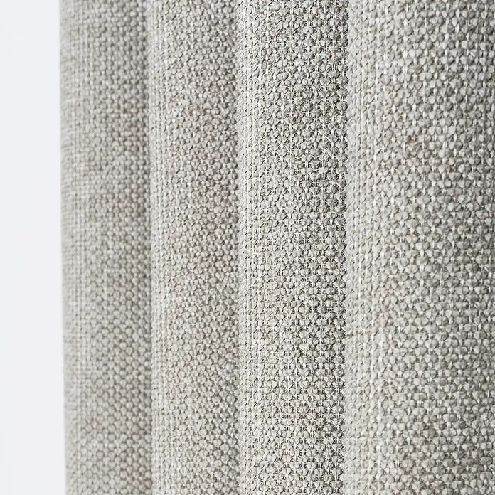 Cortina con ollaos Galway - An x Al: 140 x 260 cm, Gris, Textil - Tejido gris claro con pliegues verticales prominentes, mostrando su superficie texturizada.