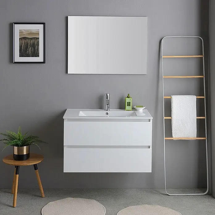 Kiamami Valentina Badmöbel-Set - Weiß - Weißer schwebender Badezimmerschrank mit Waschbecken und zwei Schubladen in modernem Bad.