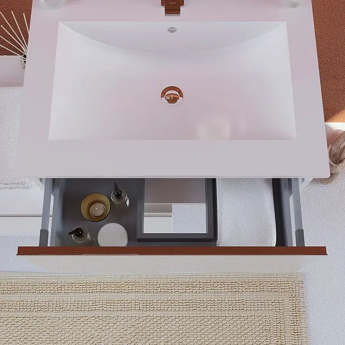 Kiamami Valentina Badmöbel-Set - Weiß - Weißer Badezimmerschrank mit integriertem Waschbecken und offener Schublade mit organisierten Toilettenartikeln und Handtuch. Roségold-Akzente.
