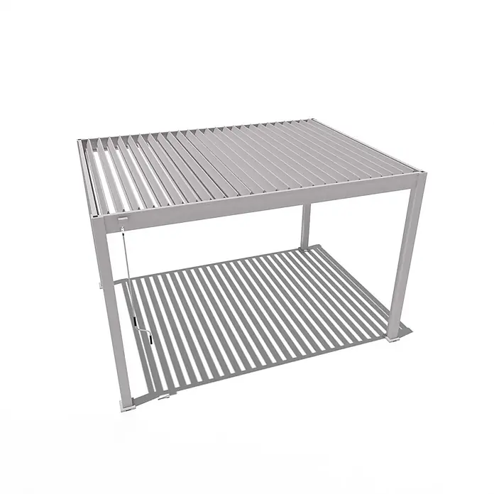 Weide Pergola Classic 3 x 4 M Ivory Sand - B x T: 400 x 300 cm, Farbe Gestell: Sand, Aluminium - Hellgraue Metallpergola mit verstellbarem Lamellendach und Kurbelmechanismus, wirft gestreifte Schatten.