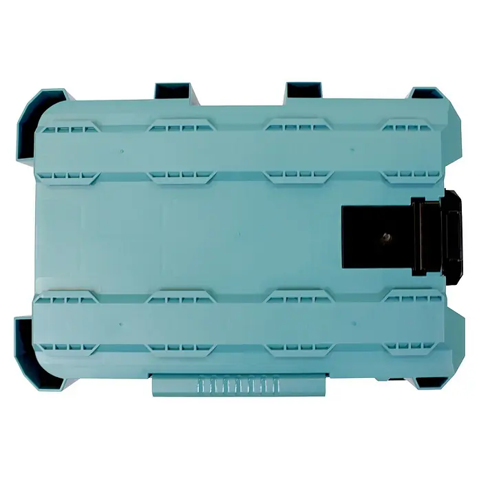 Makita Werkzeugkasten Maktrak M - Kunststoff, L x B x H: 56,2 x 38,7 x 16,2 cm - Hellgraue Kunststoff-Aufbewahrungsbox mit dunkelgrauen Griffen/Klemmen.
