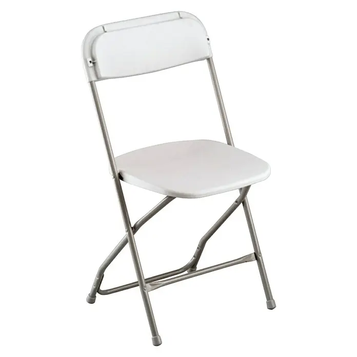 Set de muebles de jardín Every - 7 pzs., HDPE/Acero, Blanco - Imagen de una silla plegable blanca, perfecta para eventos. Práctica, ahorra espacio y fácil de guardar.