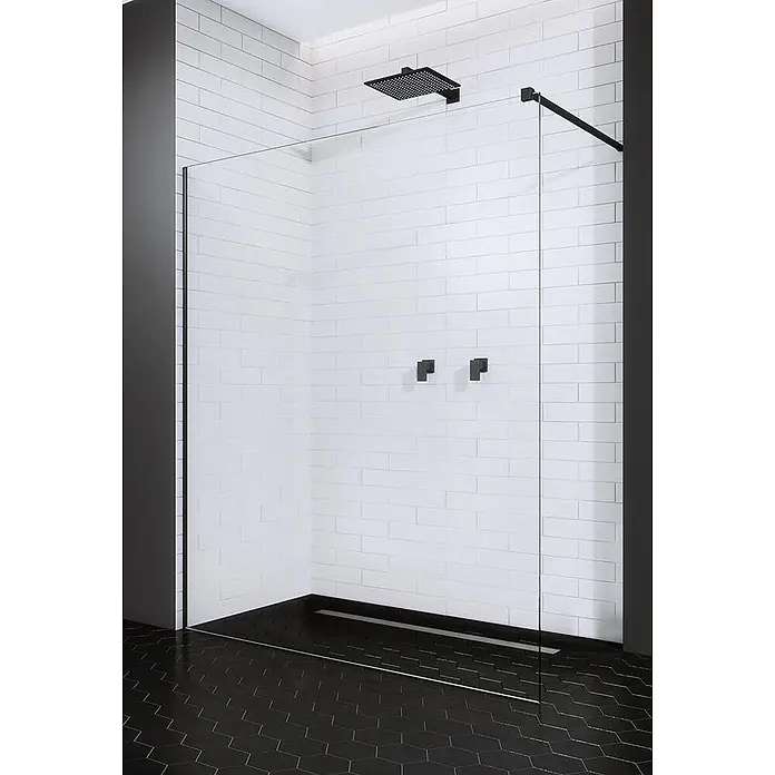 Puk Duschwand Puk Walk IN 120 - 8 mm Glas schwarz - B x H: 1.500 cm x 2.000 mm, Schwarz - Moderne begehbare Dusche mit Klarglas, schwarzem quadratischem Duschkopf und passenden Armaturen, auf dunklem Fliesenboden.