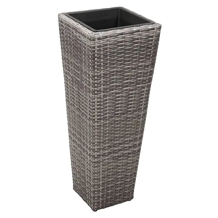 Furnicato Pflanzsäule eckig PE-Rattan -  - Hohes graues Rattan-Pflanzgefäß mit quadratischer, zulaufender Form und schwarzem Kunststoffeinsatz.
