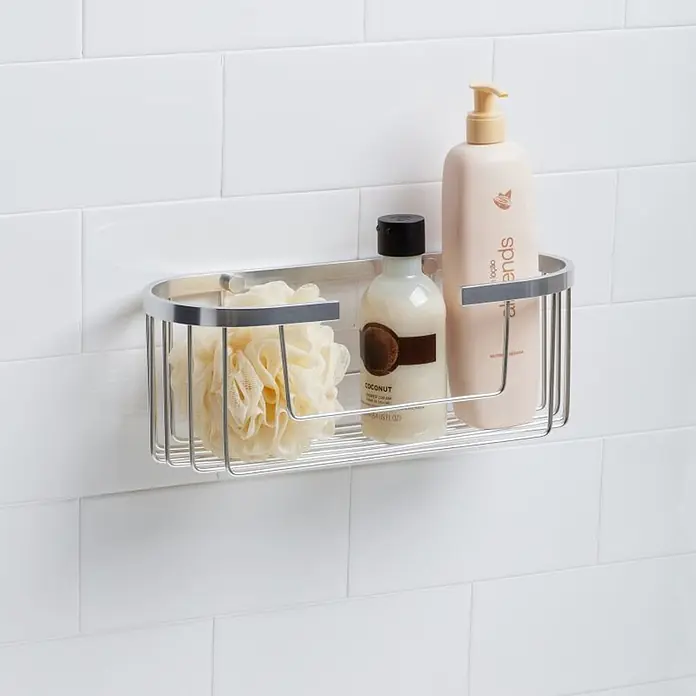Tatay Aluminium Cesta de baño + QuickFix - 30 x 11,5 x 12 cm, Aluminio, Cromo - Cesta de ducha metálica plateada que contiene una esponja de ducha beige y dos botellas de productos de baño.