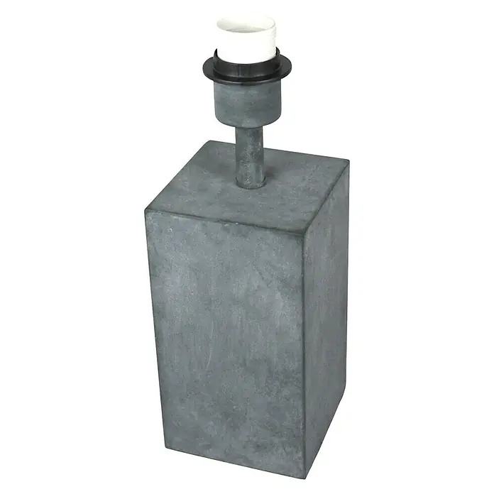 Home Sweet Home Lampenfuß Pillar - 40 W, Farbe: Beton, Höhe: 32 cm - Nahaufnahme einer grauen, würfelförmigen Tischleuchte mit einer weißen Fassung, die ein minimalistisches und modernes Design zeigt.
