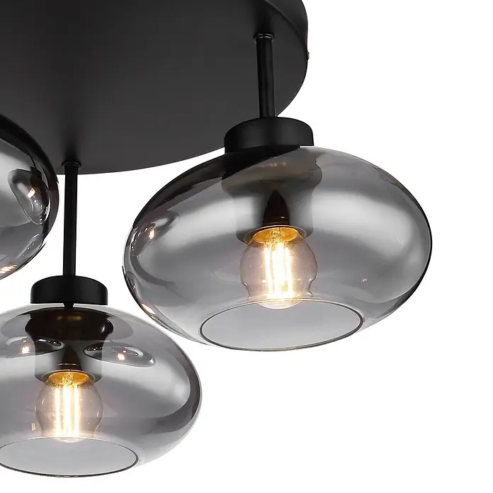 Globo Deckenleuchte Shaun - 40 W, E27 - Schwarze Deckenlampe mit drei Rauchglas-Kugelschirmen und sichtbaren Glühfadenbirnen.