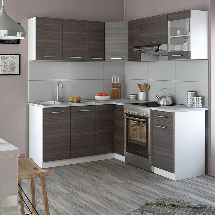 Vicco Eckküche Rick Edelgrau/Weiß, AP Marmor - B x T: 190 x 60 cm, Edelgrau, Ohne Elektrogeräte - L-förmige Küche mit dunklen Holzmaserungsschränken, weißen Akzenten und hellen Arbeitsplatten, ausgestattet mit Spüle und Herd.