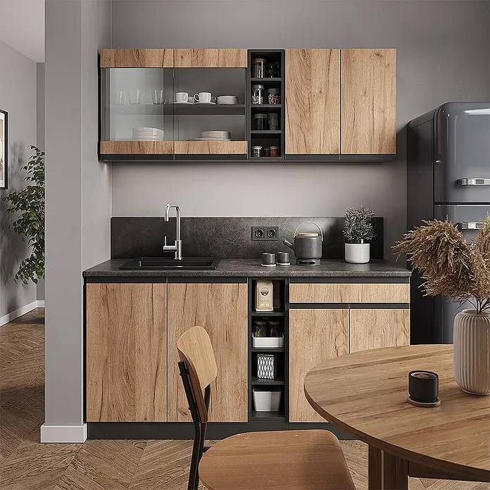 Vicco Singleküche R-Line Goldkraft Eiche/Anthrazit J-Shape, AP Eiche - Goldkraft Eiche, Mit AP Eiche - Moderne Küche mit Holzoptik-Schränken, dunkelgrauen Arbeitsplatten und offenen Regalen. Mit Spüle, Herd und Retro-Kühlschrank.