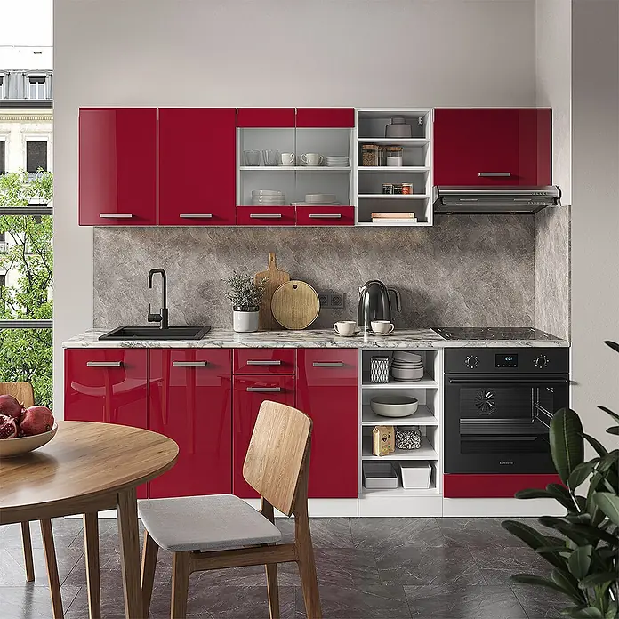 Vicco Küchenzeile R-Line Rot Hochglanz/Weiß, AP Anthrazit - Rot Hochglanz, Ohne Elektrogeräte - Moderne Küche mit hochglänzenden roten Schränken, weißen Regalen, integriertem Ofen und schwarzer Spüle.