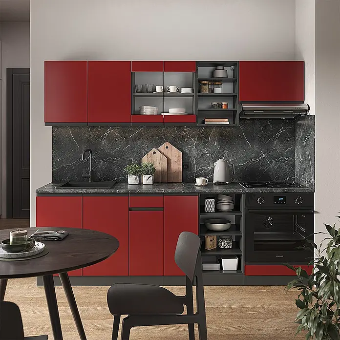 Vicco Küchenzeile R-Line Rot/Anthrazit J-Shape, AP Eiche - Rot, Ohne Elektrogeräte - Moderne Küche mit leuchtend roten Schränken, dunkelgrauen Arbeitsplatten, integrierten Geräten und offenen Regalen.