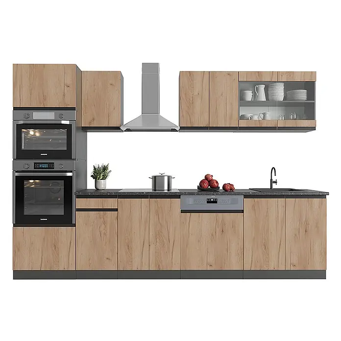 Vicco Küchenzeile R-Line Goldkraft Eiche J-Shape, mit Hochschrank, ohne Arbeitsplatte - Goldkraft Eiche, Ohne Elektrogeräte - Moderne Küche mit hellen Eiche-Optik-Schränken, schwarzer Arbeitsplatte, integrierten Öfen, Kochfeld, Dunstabzug, Geschirrspüler und schwarzer Spüle.