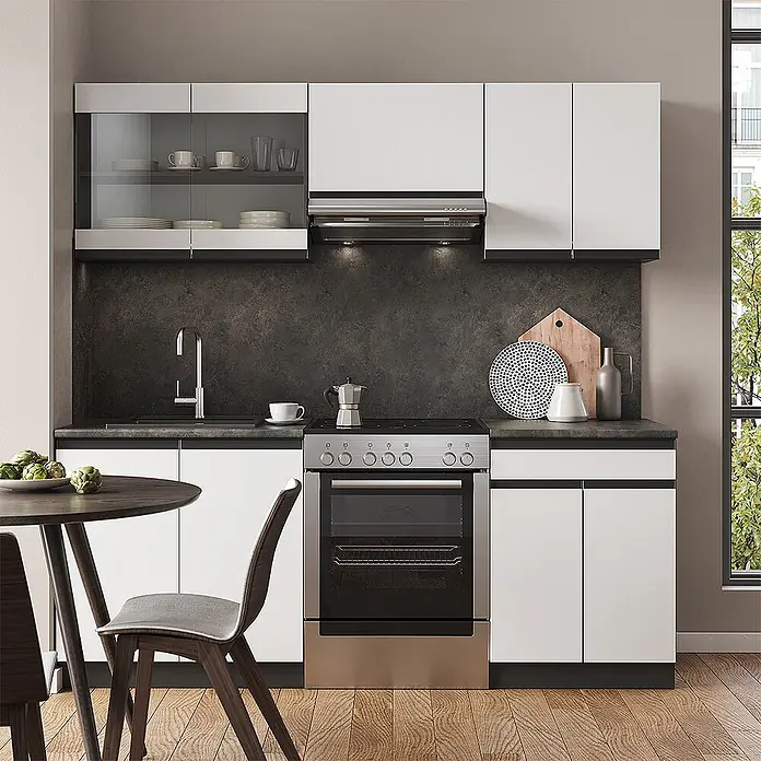 Vicco Küchenzeile R-Line Weiß/Anthrazit J-Shape, AP Eiche - Breite: 200 cm, Weiß, Ohne Elektrogeräte - Moderne Küchenzeile mit weißen Schränken, dunkler Arbeitsplatte und Edelstahlelementen. Ein Esstisch ist sichtbar.
