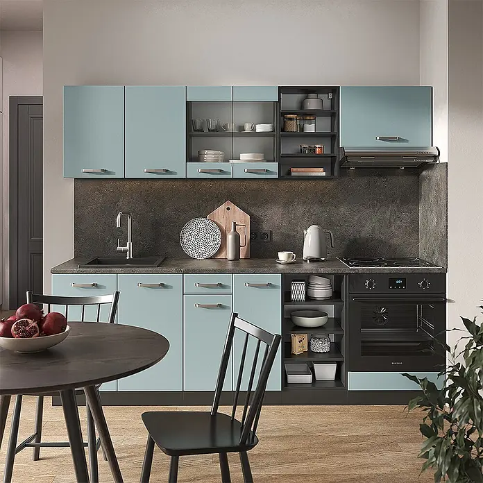 Vicco Küchenzeile R-Line Blau-Grau/Anthrazit, AP Anthrazit - Blau-Grau, Ohne Elektrogeräte - Moderne Küche mit hellblauen Schränken, dunkelgrauer Arbeitsplatte und integrierten Geräten. Mit offenen Regalen und Essbereich.