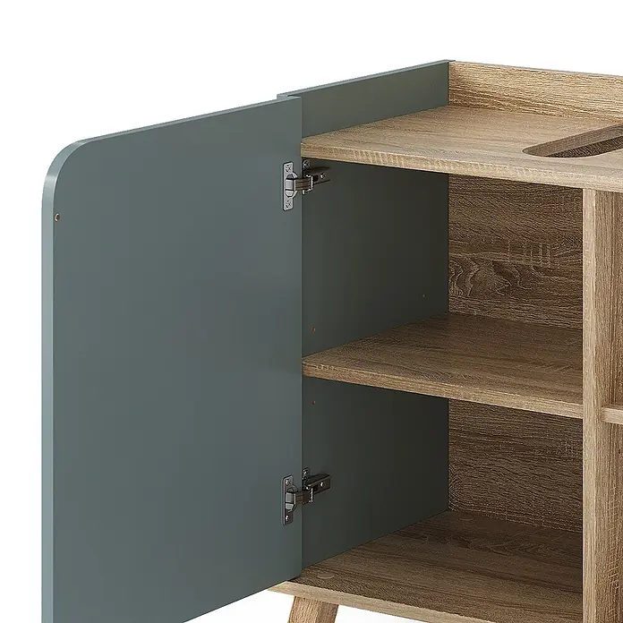 Vicco Badmöbel-Set Karen Sonoma/Blau 2 Teile - Gesamtbreite Badmöbel: 60 cm, Sonoma, Matt - Offene tealgrüne Schranktür mit abgerundeter Kante, zeigt helle Eichenoptik-Einlegeböden und eine Oberplatte mit Ausschnitt.