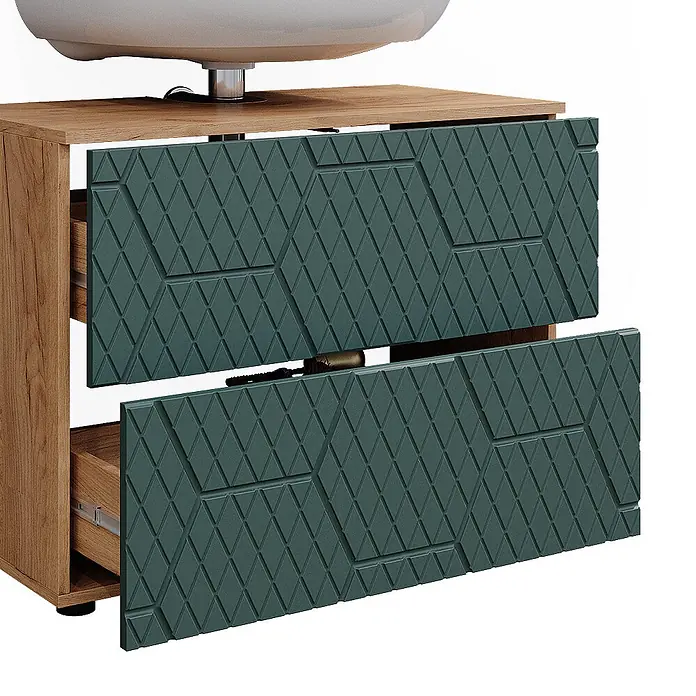 Vicco Badmöbel-Set Irma Grün/Goldkraft Eiche 2 Teile, Unterschrank 80 cm - Gesamtbreite Badmöbel: 80 cm, Grün, Matt - Waschtischunterschrank in Holzoptik mit zwei dunkelgrünen, geometrisch gemusterten, teilweise geöffneten Schubladen unter einem weißen Waschbecken.