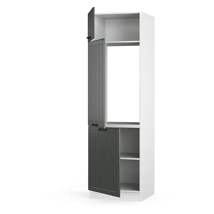 Vicco Schrankküche Fame-Line Anthrazit Landhaus - Dunkelgrau, Kühlumbauschrank 60 cm - Weißer Hochschrank mit teilweise geöffneten dunkelgrauen Lamellentüren, der Innenregale und eine mittlere offene Nische zeigt.