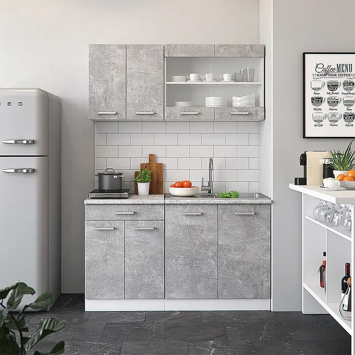 Vicco Singleküche R-Line Beton/Weiß, AP Anthrazit - Beton, Mit AP Anthrazit - Modernes Küchenset mit grauen Betonoptik Ober- und Unterschränken, Spüle und Kühlschrank in einer Küche.
