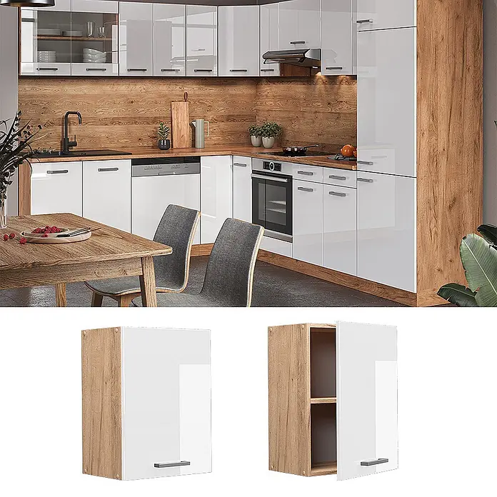 Vicco Schrankküche R-Line Weiß Hochglanz - Weiß Hochglanz, Hängeschrank 45 cm - Moderne Küche mit weißen Hochglanzschränken, heller Holzrückwand und Arbeitsplatten. Integrierte Geräte, Essbereich sichtbar.