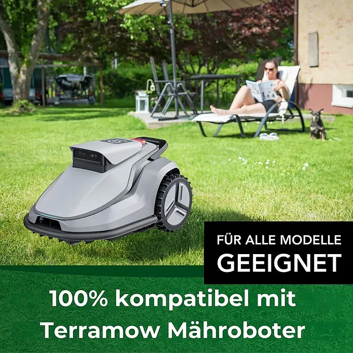 Genisys Ersatzmesser-Set für Mähroboter - Passend für: für Terramow, 30 Stk. - Ein grauer Mähroboter mit robusten schwarzen Rädern.