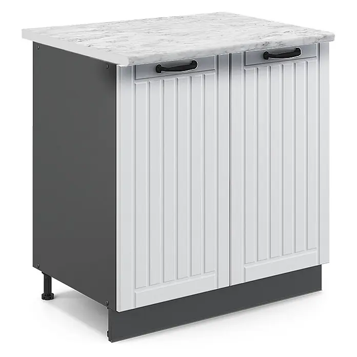 Küchenunterschrank Fame-Line 80 cm Weiß Landhaus Art.-Nr. 46326 -  - Weißer Unterschrank mit Lamellentüren, grauer Marmor-Arbeitsplatte und schwarzen Griffen, mit dunkelgrauen Seiten und Sockel.