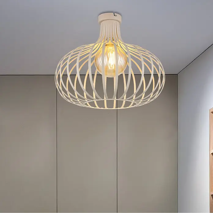 Globo Deckenleuchte Mateo - 60 W, Ø x H: 40 x 35 cm, E27 - Cremefarbene, gerippte Deckenleuchte mit sichtbarer Glühbirne, an der Decke montiert.