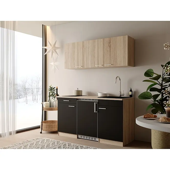 Respekta Miniküche Ingrid - Breite: 150 cm, Schwarz, Mit Kochfeld + Kühlschrank - Kompakte Küchenzeile mit hellen Holz-Oberschränken und schwarzen Unterschränken, ausgestattet mit Spüle, Kochfeld und integriertem Kühlschrank.
