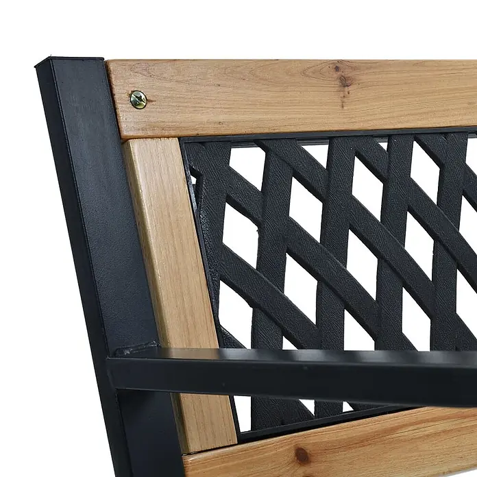 Furnicato Gartenbank Massivholz - B x T x H: 120 x 53 x 77 cm, Braun - Rückenlehne eines Stuhls aus schwarzem Metall, hellem Holz und schwarzem Gittermuster.