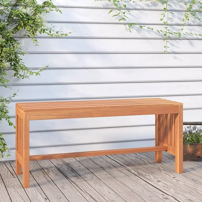 Furnicato Gartenbank - Braun - Holzbank mit Lattenrost für den Außenbereich auf einer Terrasse.