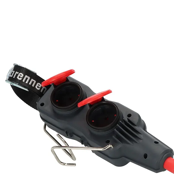Brennenstuhl Verlängerungskabel mit 4-fach Powerblock - 15 mm, Schwarz, IP44, H07RN-F - Dunkelgraue Doppelsteckdosen-Verlängerung mit roten Schutzkappen, schwarzem Gurt und Metallständer.