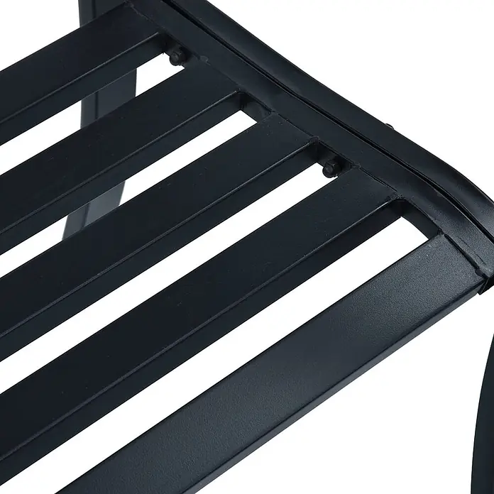 Furnicato Gartenbank pulverbeschichtet - B x T x H: 120 x 51 x 81 cm, Schwarz - Nahaufnahme einer schwarzen Metalllamellenstruktur mit sichtbaren Schrauben.