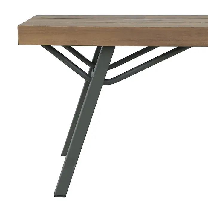Furnicato Gartenbank Akazien-Massivholz geölt - B x T x H: 120 x 31 x 45 cm, Braun - Nahaufnahme einer Holz-Tisch-/Bankplatte mit dunkelgrauen Metallbeinen, die eine umgekehrte Y-förmige Stütze bilden.