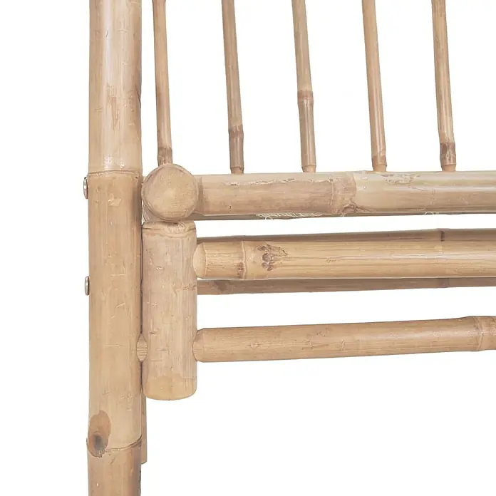 Furnicato Gartenbank Bambus - B x T x H: 116 x 52 x 220 cm, Braun - Detail eines hellbraunen Bambusmöbels mit vertikalen und horizontalen Streben und natürlichen Verbindungen.
