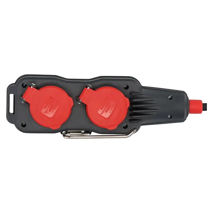 Brennenstuhl Verlängerungskabel mit 4-fach Powerblock - 15 mm, Schwarz, IP44, H07RN-F - Schwarze Kunststoff-Steckdosenleiste mit zwei roten spritzwassergeschützten Steckdosen, Kabeleinführung und Metallbügel.