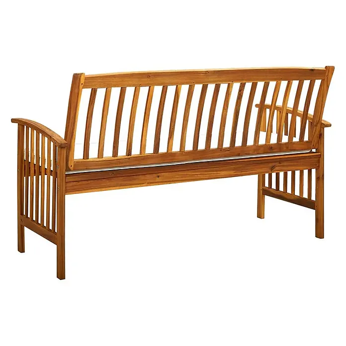 Furnicato Gartenbank Akazien-Massivholz - B x T x H: 147 x 64 x 90 cm, Creme - Braune Holz-Gartenbank mit Lattenrückenlehne, Armlehnen und hellem Kissen.