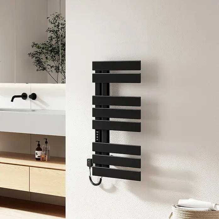 Emke Elektro-Badheizkörper Flachrohr Handtuchwärmer Calita - B x H: 40 x 85 cm - Schwarz horizontaler Handtuchwärmer mit Digitalanzeige und Spiralkabel.