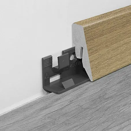 LOGOCLIC  Sockelleiste K40 C Hickory Morino