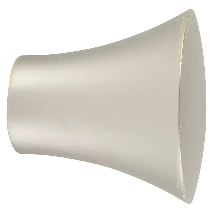 Tapa final Cónica Ideas 28 - 2 ud., Apto para: Barras para las cortinas de Ø 28 mm - Primer plano de un elegante tirador de mueble plateado, ideal para interiores modernos.