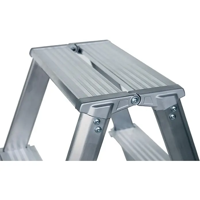 Munk Stehleiter Stufenstehleiter ML 2x3 Stufen - Anzahl Tritte: 3 Stk., Arbeitshöhe: 0,7 m, Belastbarkeit: 150 kg, Aluminium - Silberne Aluminium-Klappleiter mit rutschfesten Trittflächen und robuster Konstruktion.
