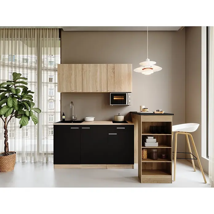 Respekta Miniküche Ingrid - Breite: 150 cm, Schwarz, Mit Bartisch, Mit Kochfeld + Mikrowelle - Kompakte Küchenzeile mit hellen Holz-Oberschränken, schwarzen Unterschränken und einer Holztheke, inklusive Spüle, Kochfeld und Bartresen.