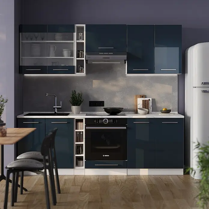 Vicco Küchenzeile Fame-Line Dunkelblau Hochglanz/Weiß, AP Anthrazit - Dunkelblau Hochglanz, Ohne Elektrogeräte - Moderne Küche mit glänzend dunkelblauen Schränken, weißer Arbeitsplatte, Einbaubackofen und Spüle.