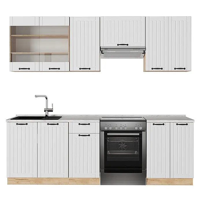 Vicco Küchenzeile Fame-Line Weiß Landhaus, AP Marmor - Weiß Landhaus, Ohne Elektrogeräte - Weißes Küchenset mit Lamellenschranktüren, schwarzen Griffen, schwarzer Spüle, silbernem Ofen und Dunstabzugshaube sowie hellem Holzsockel und -regalen.