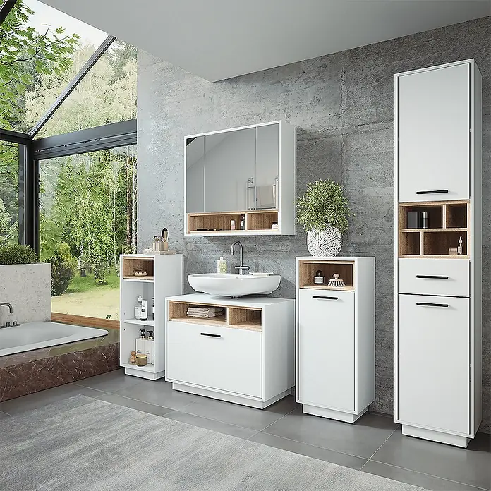 Vicco Badmöbel-Set Beatrice Weiß/Sonoma 3 Teile mit Hochschrank - Weiß, Matt - Modernes weißes Badezimmermöbel-Set mit Holzdetails, Waschtisch, Hochschrank und Stauraummöbeln, in einem hellen Badezimmer.