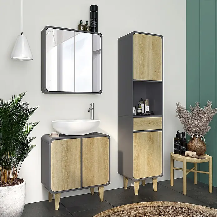 Vicco Badmöbel-Set Arla Anthrazit/Eiche 3 Teile, mit Hochschrank - Anthrazit, Matt - Modernes Badmöbel-Set (Waschtisch, Spiegelschrank, Hochschrank) in Grau und hellem Holz.