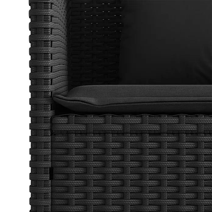 Furnicato Gartenbank - B x T x H: 61 x 61 x 87 cm, Schwarz - Schwarzer Rattan-Sessel mit schwarzen Sitz- und Rückenkissen.