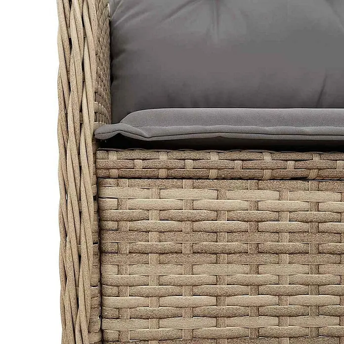 Furnicato Gartenbank - B x T x H: 95 x 95 x 95 cm, Beige und Grau - Beiger Rattansessel mit grauen Sitz- und Rückenkissen.